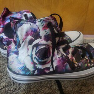 Size 7 rose print converse high top